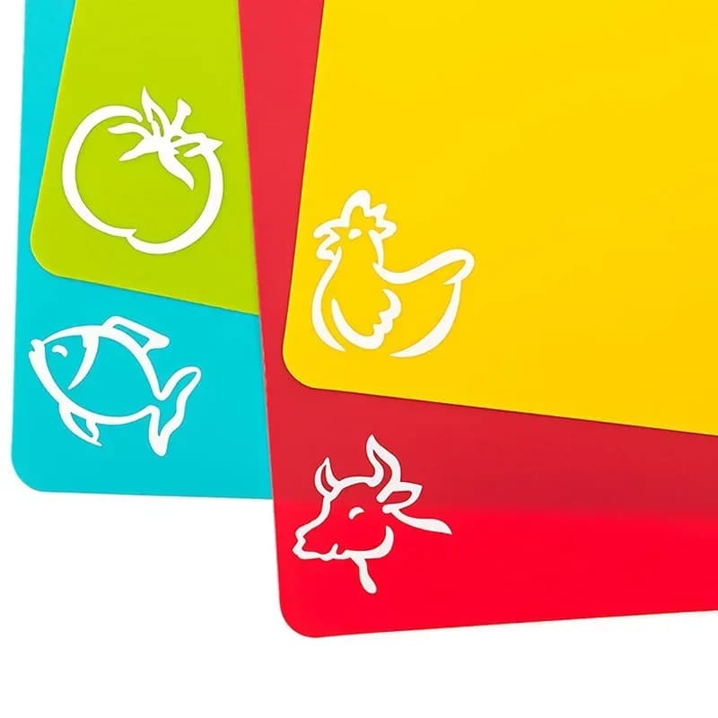 Set 4 Papan Pemotong Plastik Fleksibel Antigelincir dengan Ikon Makanan